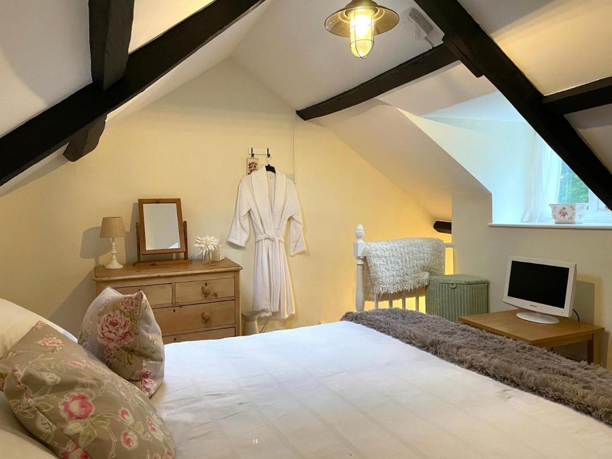 Charming Cottage In The Heart Of Sherborne Sherborne  Exteriör bild